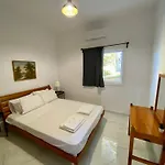 Apartment Seaside Two Bedroom Modern Flat In Tourist Area