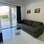 Seaside Two Bedroom Modern Flat In Tourist Area * Paphos