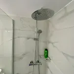 Apartment Seaside Two Bedroom Modern Flat In Tourist Area