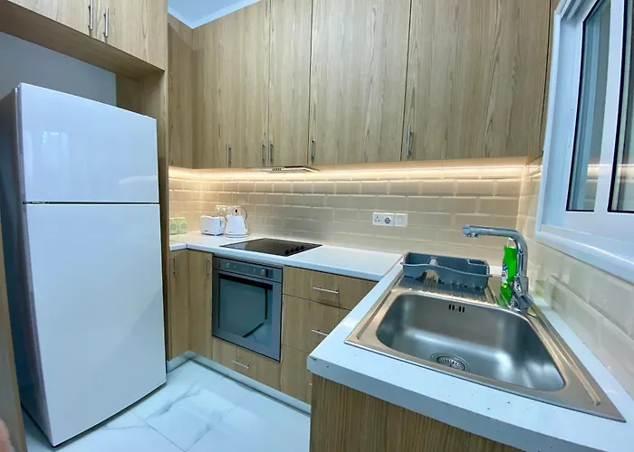 アパート Seaside Two Bedroom Modern Flat In Tourist Area パ フォス