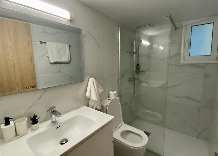 アパート Seaside Two Bedroom Modern Flat In Tourist Area *